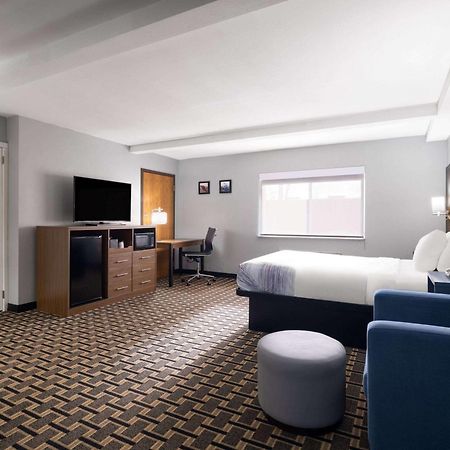 Americinn By Wyndham Woodstock Il Kültér fotó