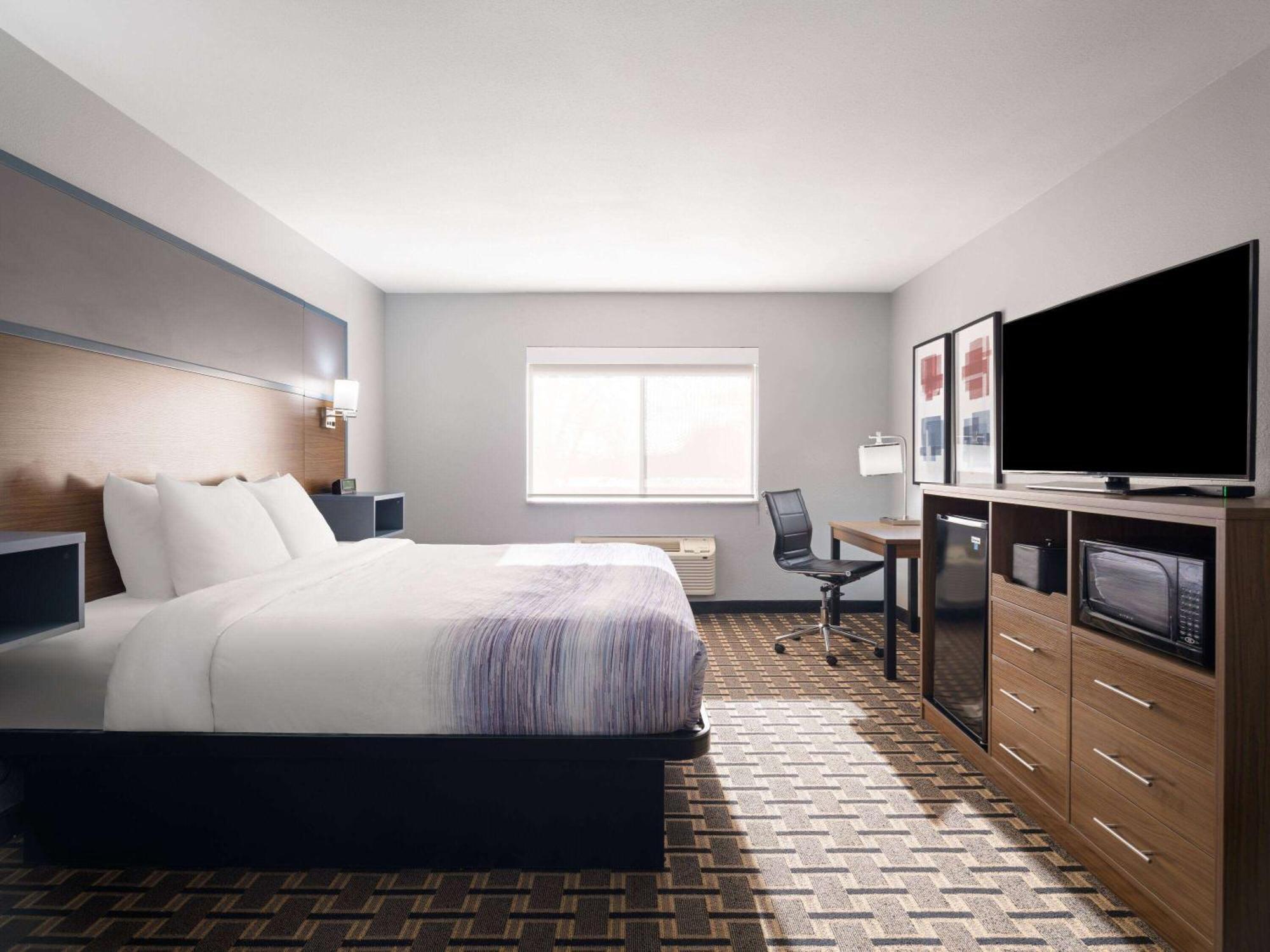 Americinn By Wyndham Woodstock Il Kültér fotó