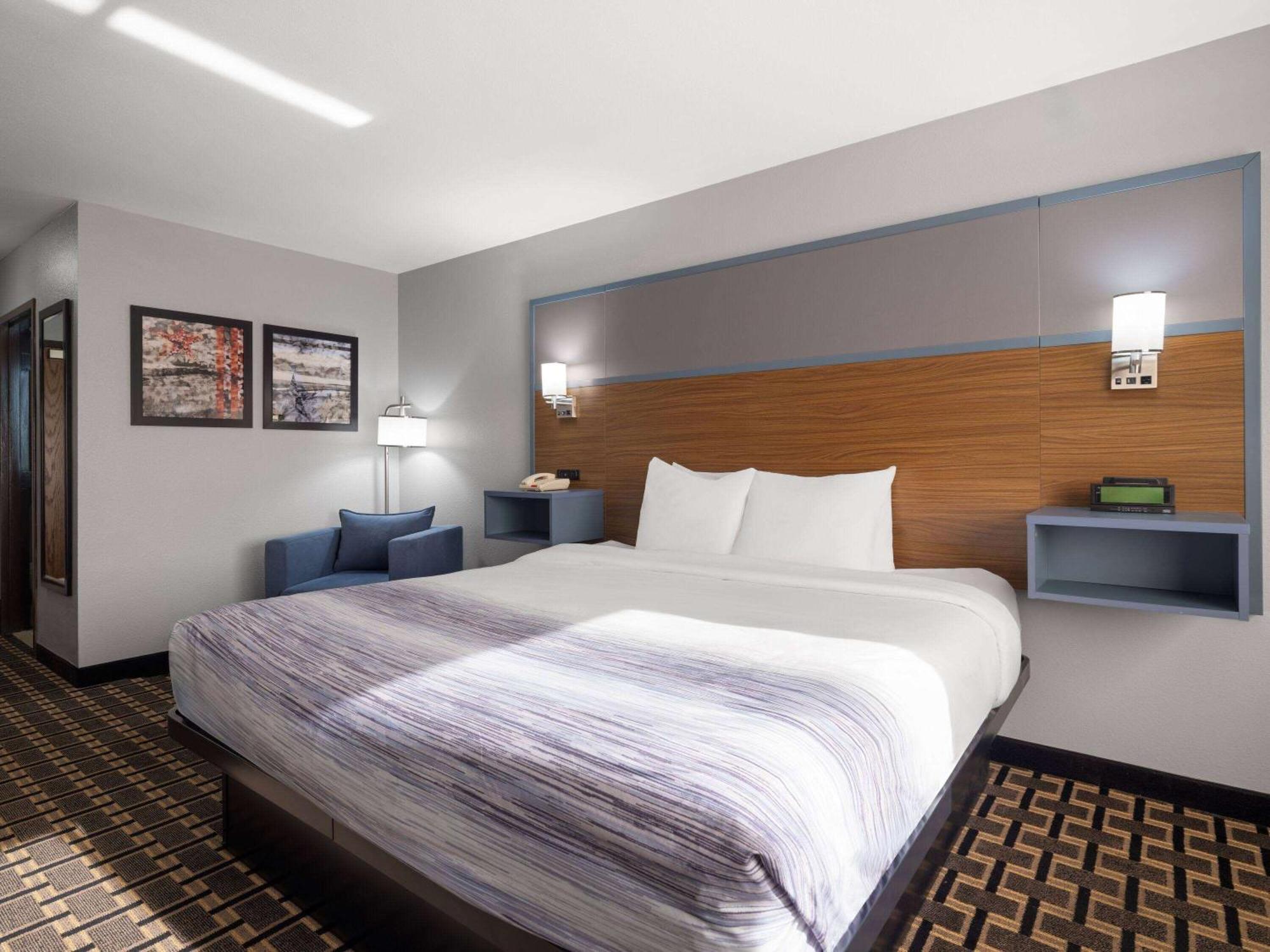Americinn By Wyndham Woodstock Il Kültér fotó